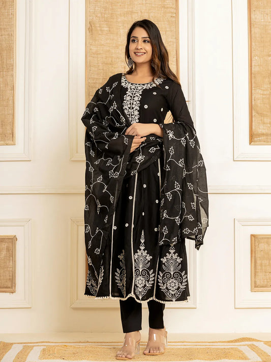 Black Cotton Embroidered Kurta Set With Dupatta Set-Yufta Store-1862SKDBKS