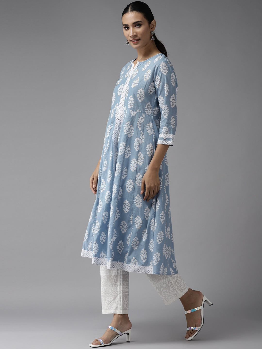 Blue & White A-Line Dupatta Set