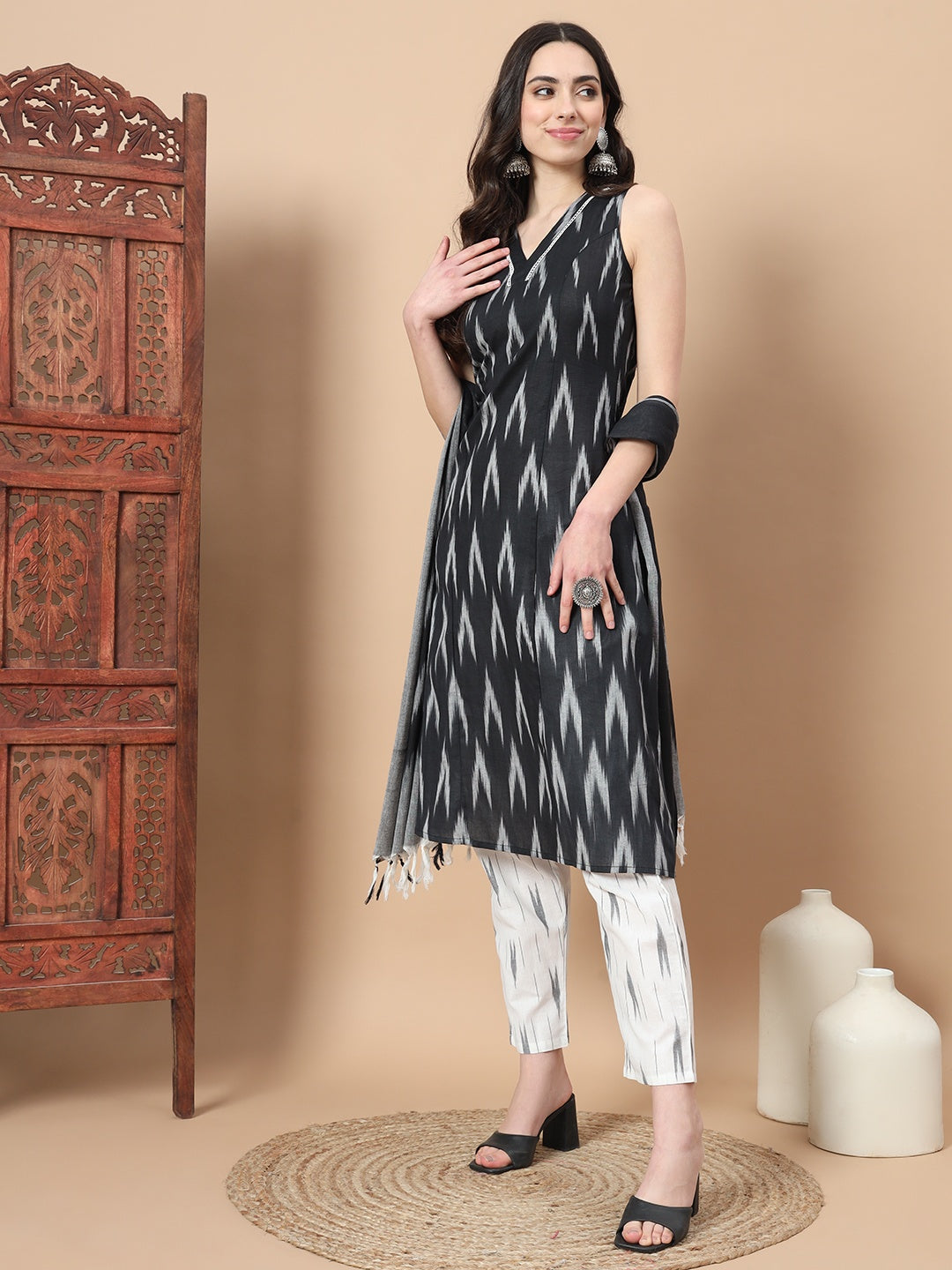 Black Ikat Print A-Line Kurta Palazzo And Dupatta Set-Yufta Store-1774SKDBKS