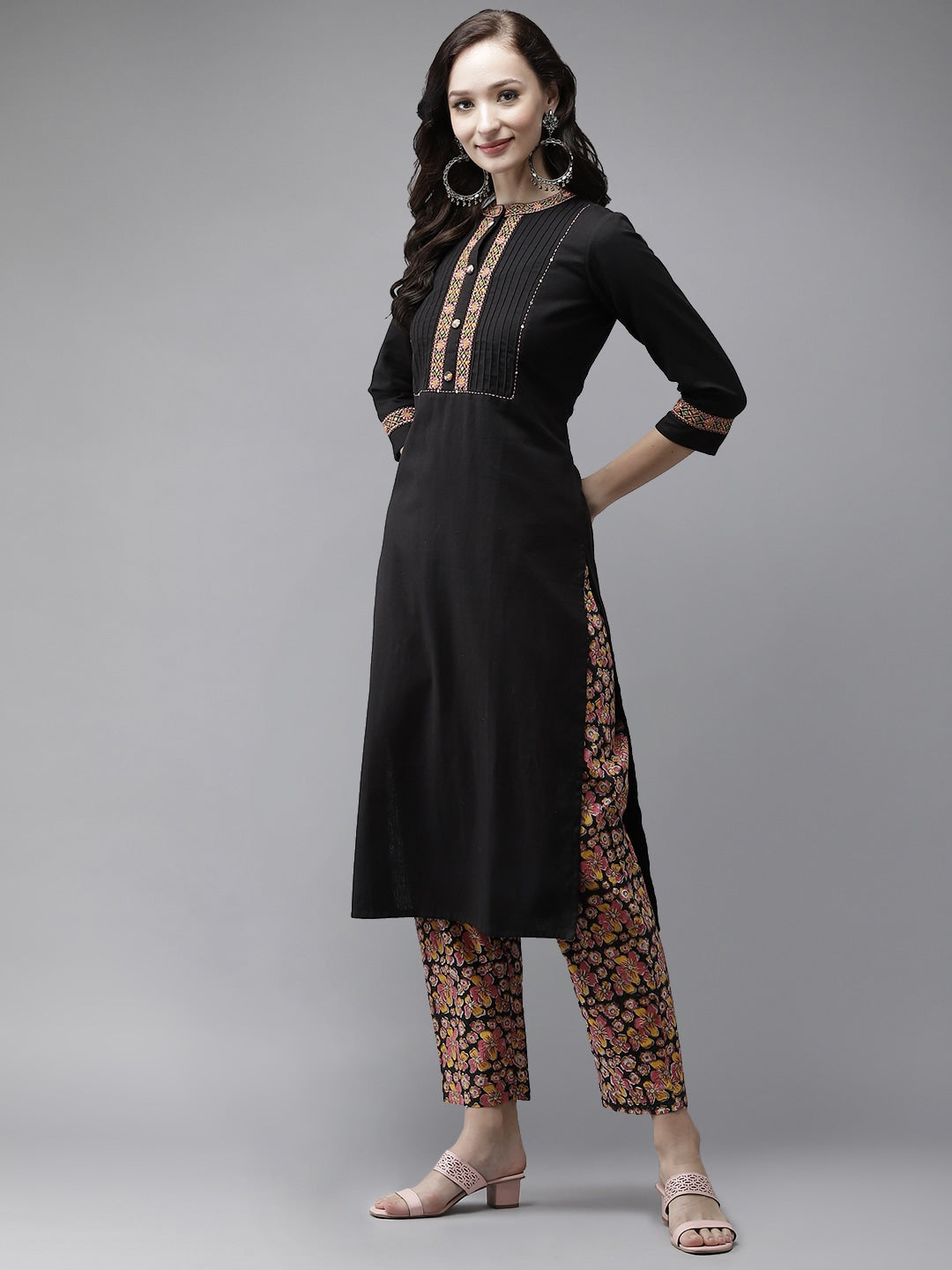 Black Solid Printed Pant Set