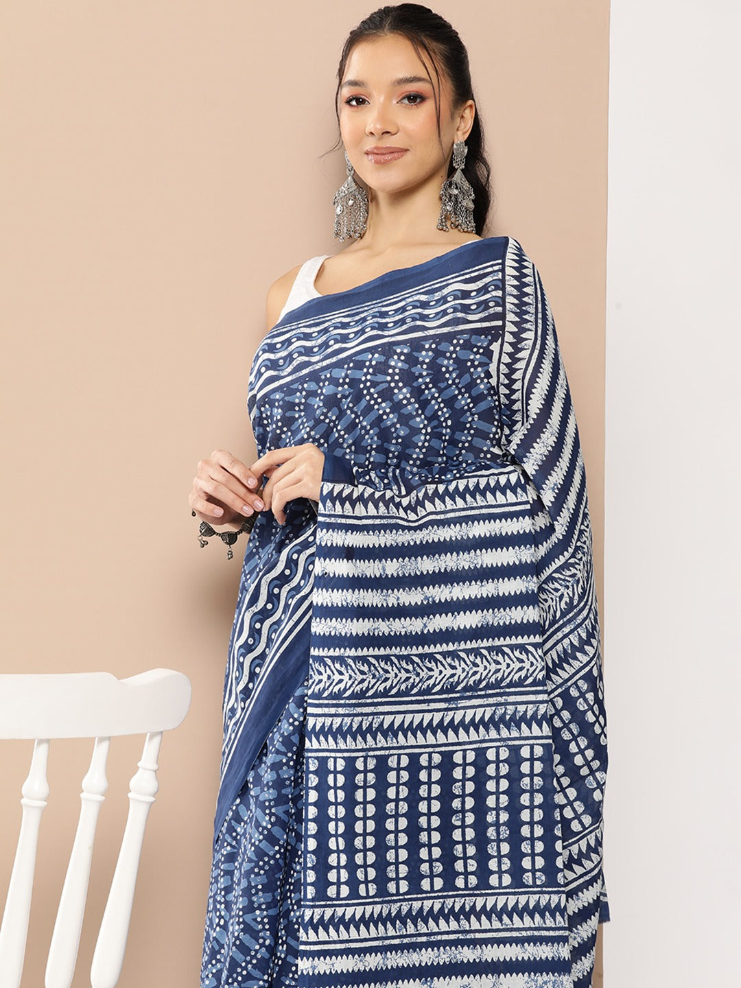 Blue Chevron Mulmul Cotton Sarees With Unstitched Blouse-Yufta Store-1967SARBL