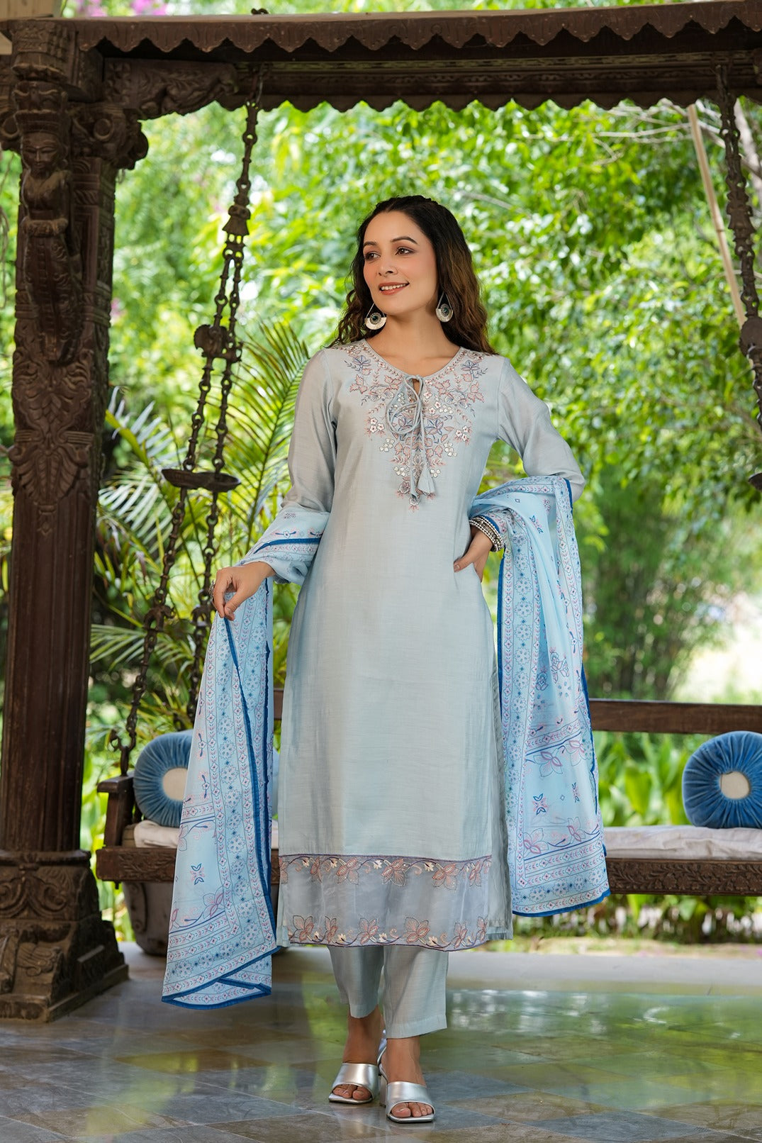 Blue Solid Embroidered Chikankari Silk Kurta Dupatta Set-Yufta Store-1227SKDBLS