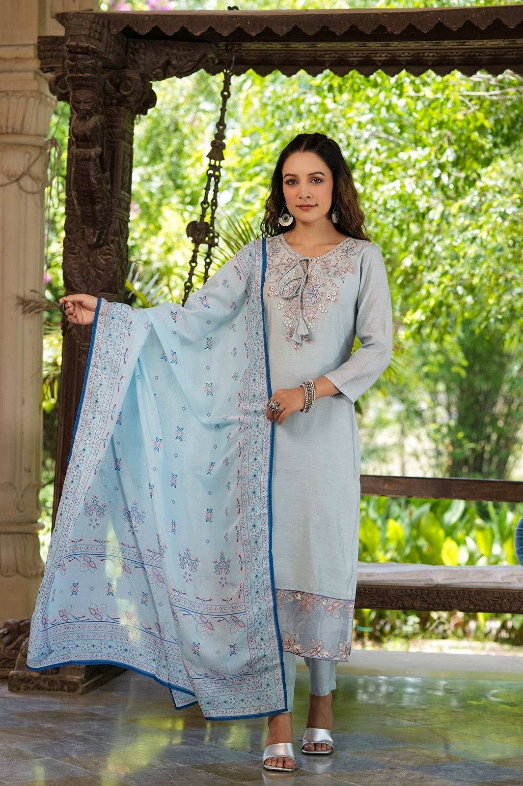 Blue Solid Embroidered Chikankari Silk Kurta Dupatta Set-Yufta Store-1227SKDBLS