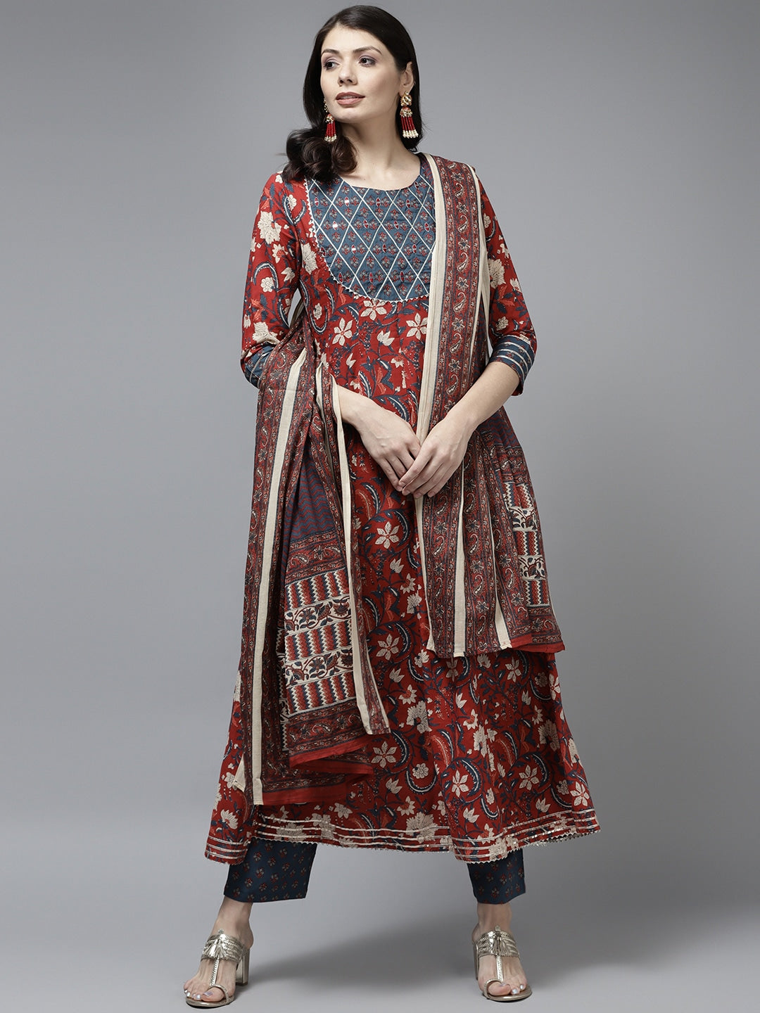 Brown Ethnic Motifs Printed Cotton Dupatta Set