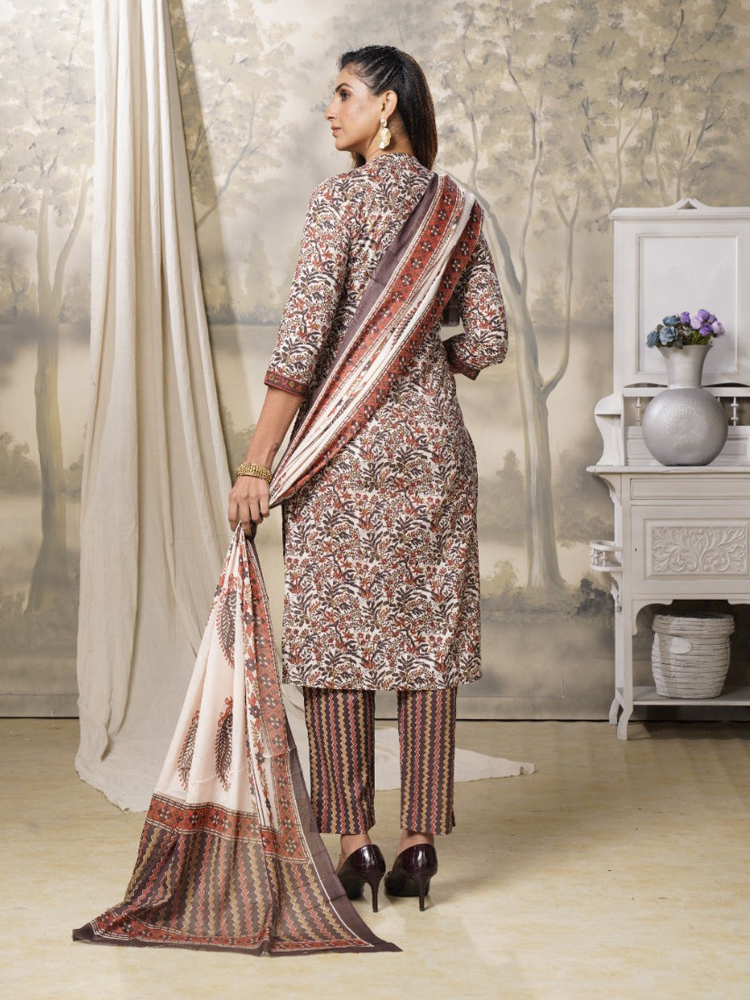 Brown Ethnic Motifs Printed Dupatta Set-Yufta Store-9991SKDBRS