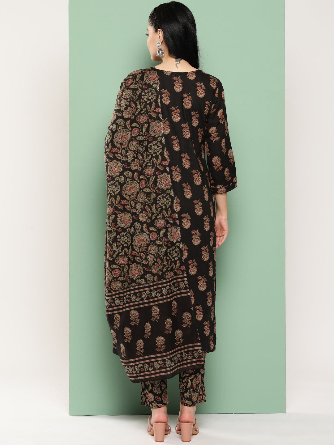 Brown Floral Embroidered Gotta Patti Pure Cotton Kurta with Trousers & Dupatta Set-Yufta Store-1447SKDBRS