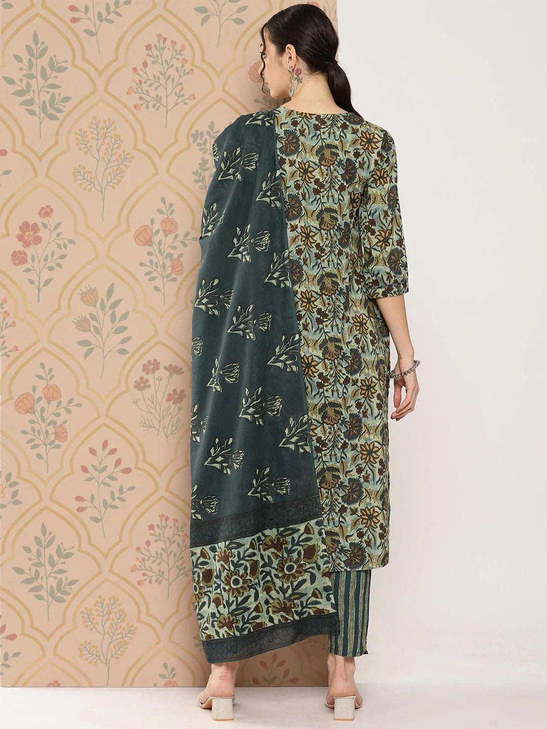 Green Floral Embroidered Regular Pure Cotton Kurta with Trousers & With Dupatta Set-Yufta Store-1442SKDTBS