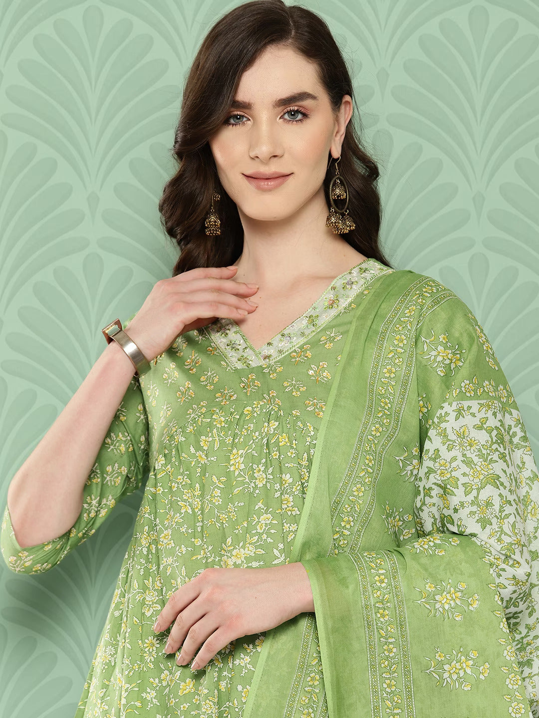 Green Floral Printed Regular Pure Cotton Kurta with Trousers & With Dupatta Set-Yufta Store-1251SKDGRS