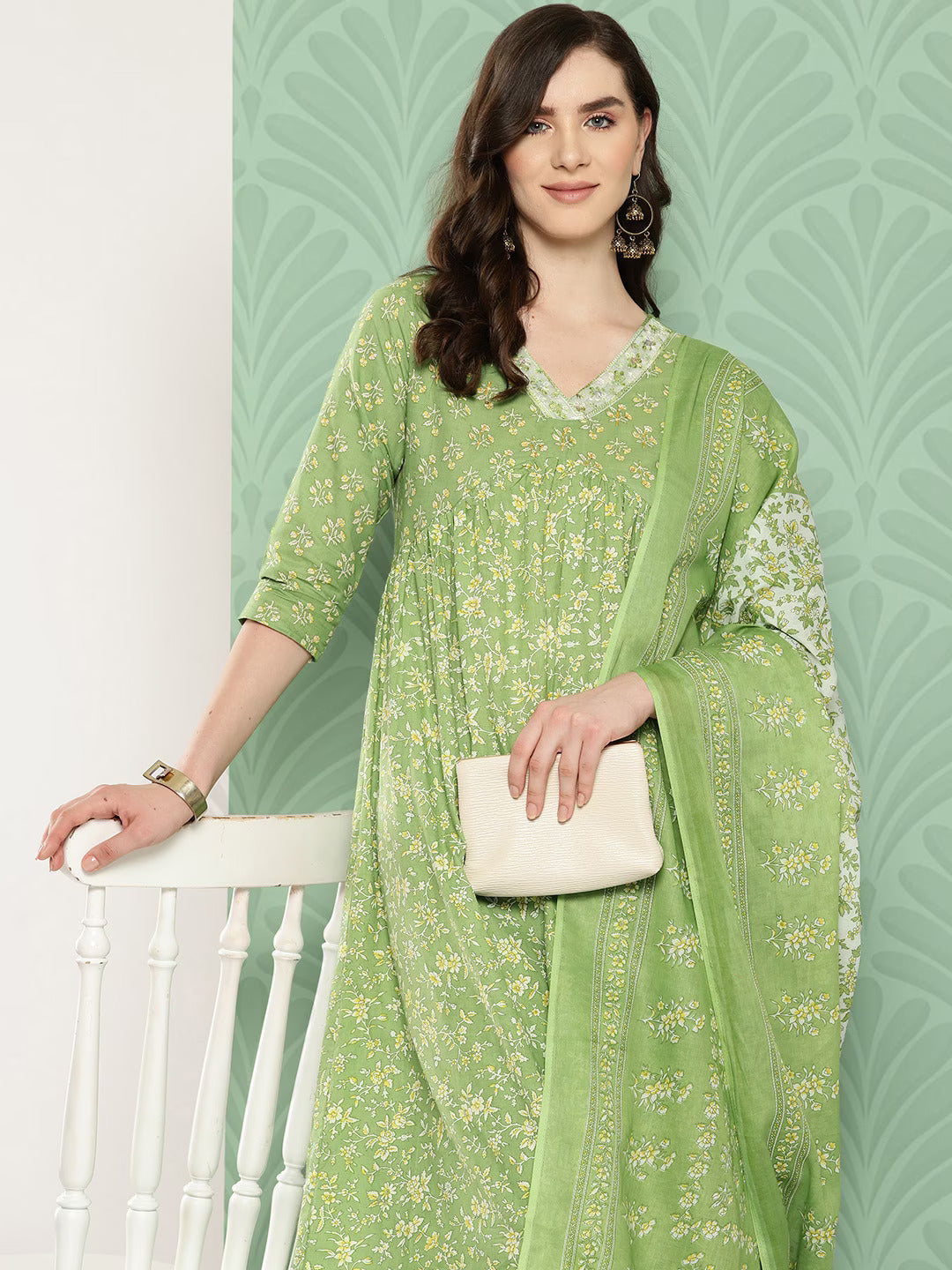 Green Floral Printed Regular Pure Cotton Kurta with Trousers & With Dupatta Set-Yufta Store-1251SKDGRS