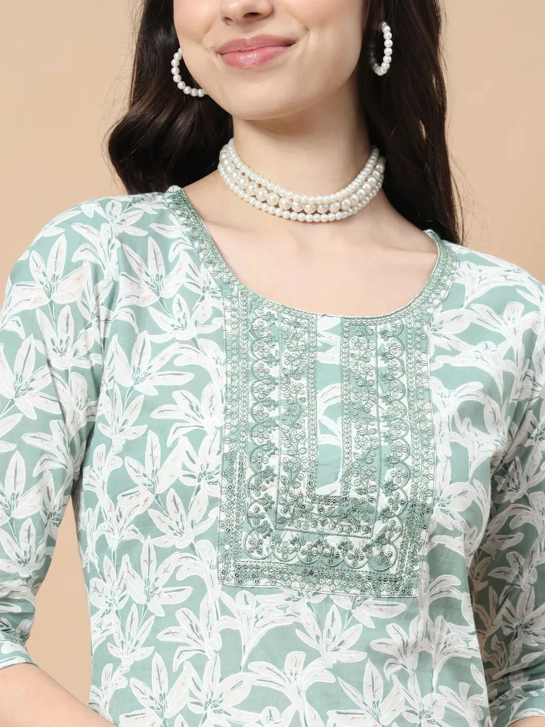 Green Floral,Sequins_Work Straight Kurta Trouser And Dupatta Set-Yufta Store-1752SKDGRS