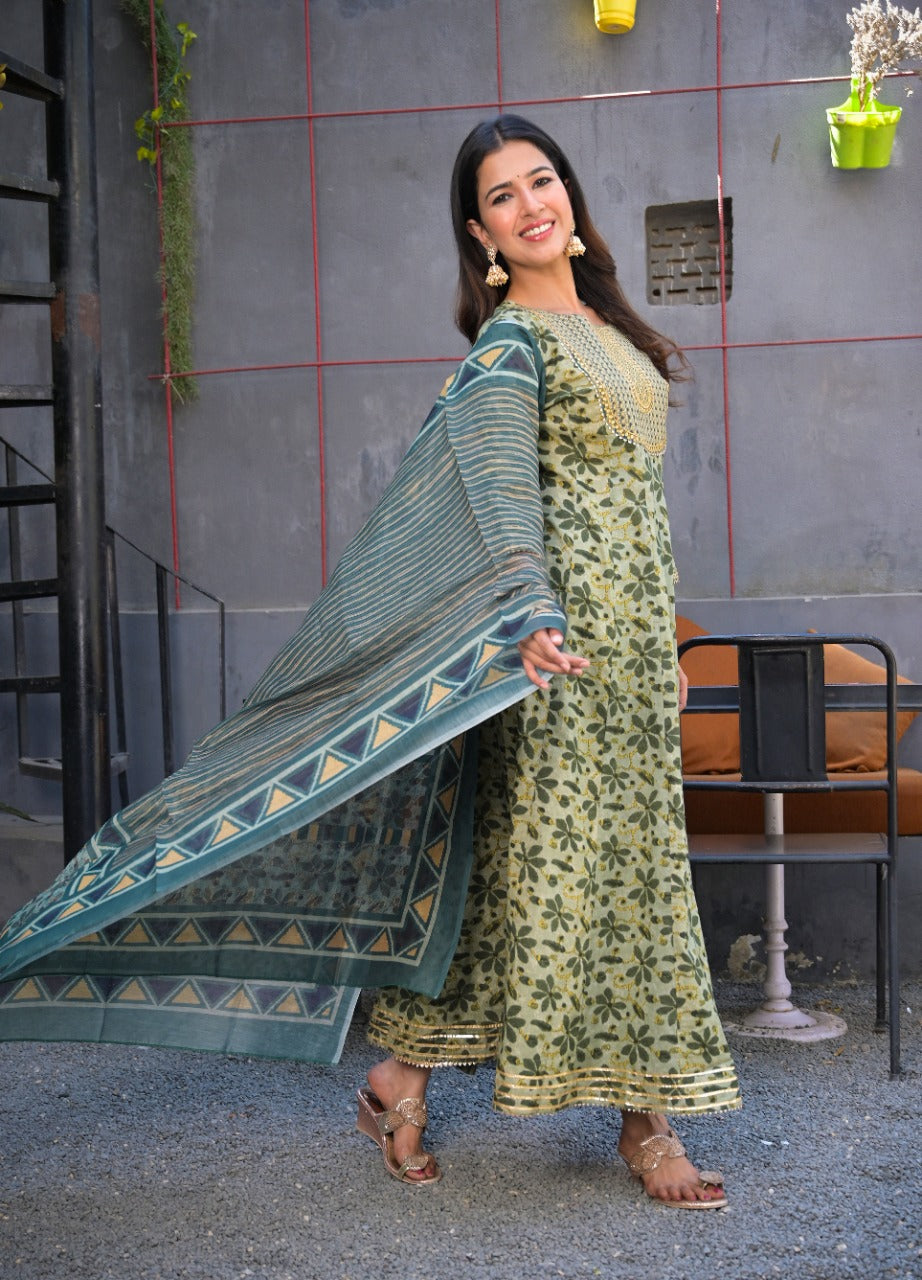 Green Hand block A-Line Dupatta Set