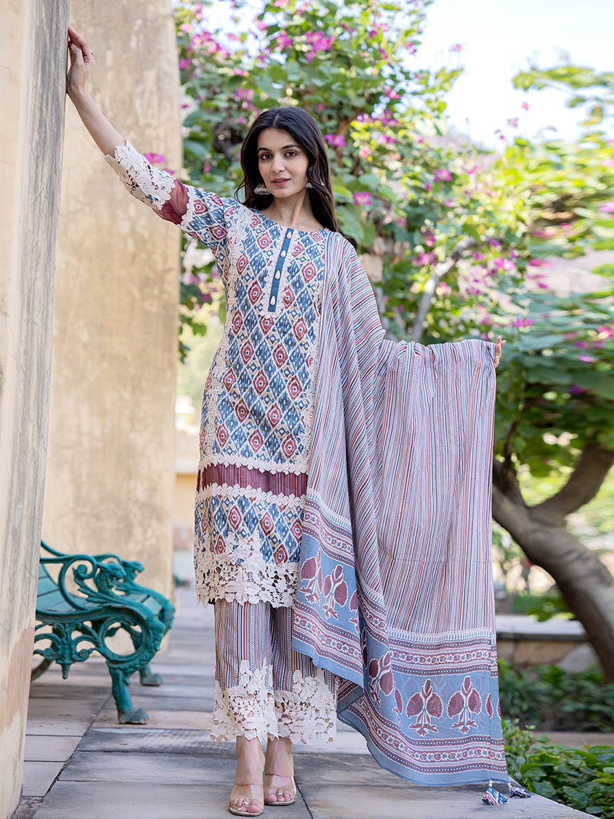 Grey Geometric Print Pakistani Style Kurta Trouser And Dupatta Set