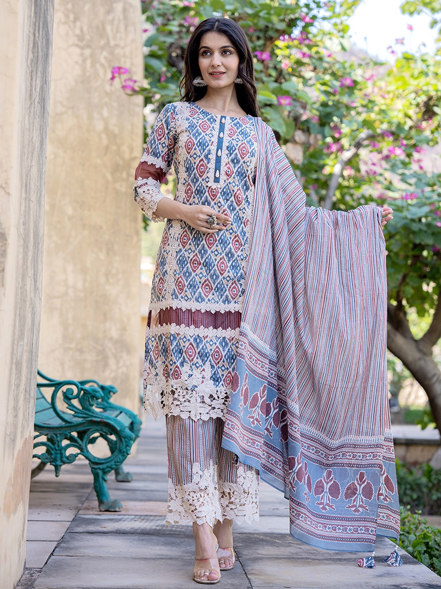 Grey Geometric Print Pakistani Style Kurta Trouser And Dupatta Set