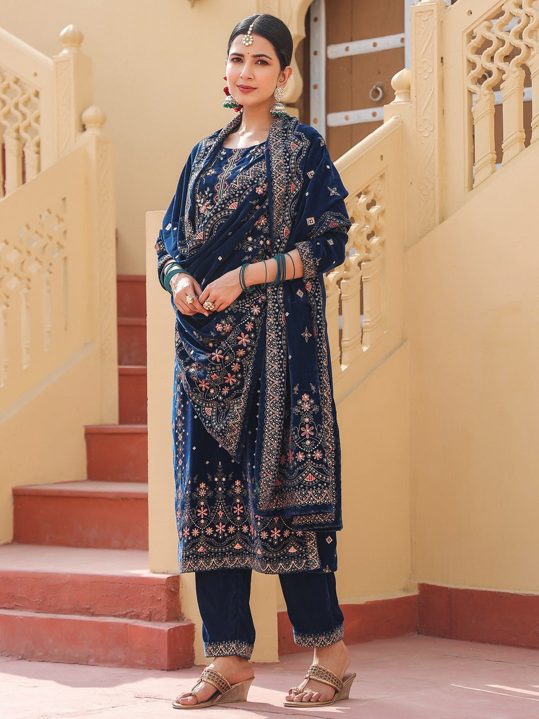 Navy Blue velvet kurta dupatta set-Yufta Store-1678SKDNBS