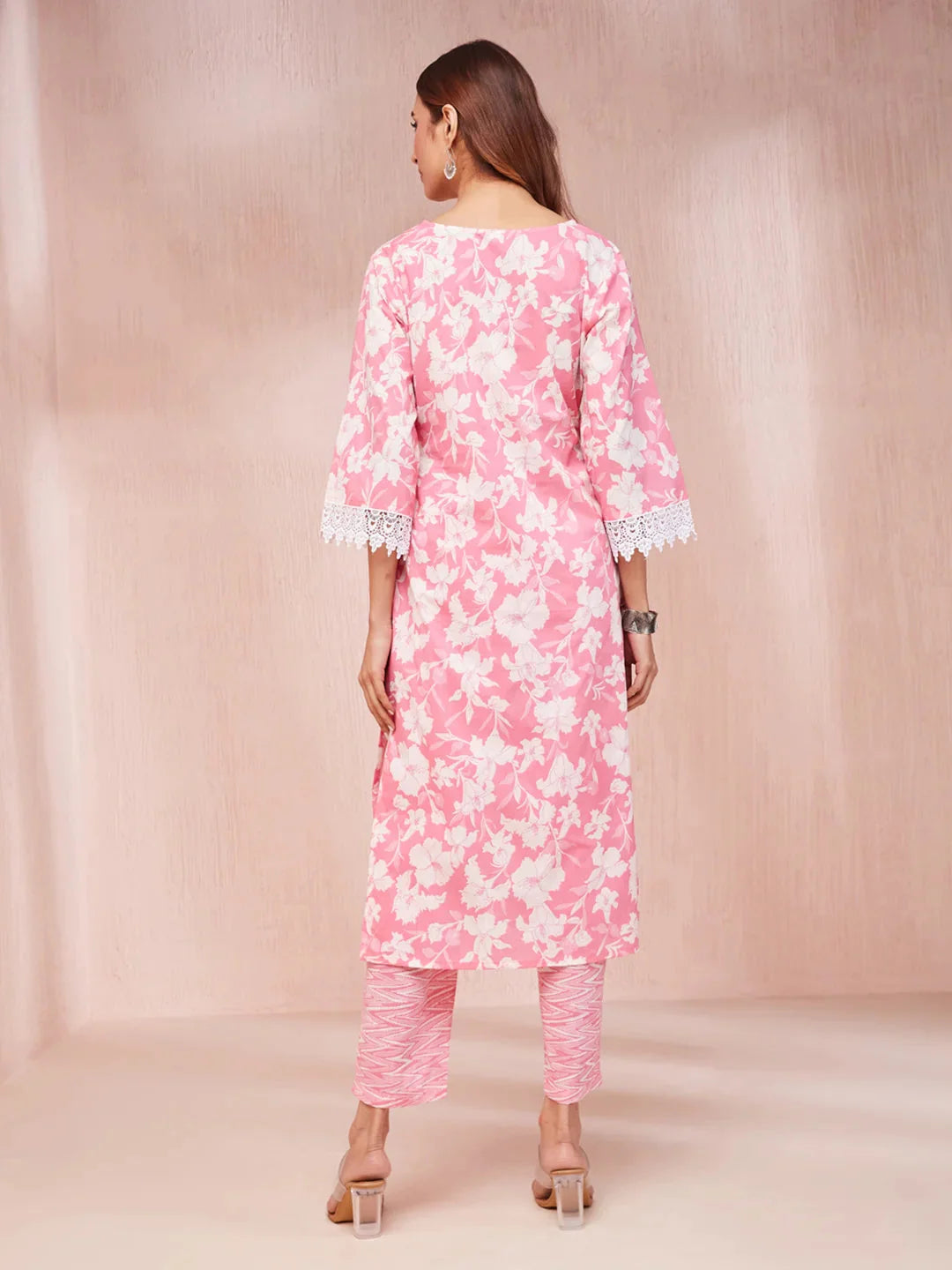 Pink And White Floral Print Lese Sleeves V-Neck Straight Kurta Trouser Set-Yufta Store-6862SKDPKS