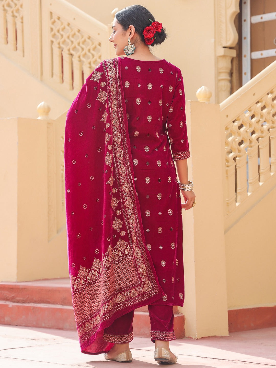 Pink velvet kurta dupatta set-Yufta Store-1672SKDPKS