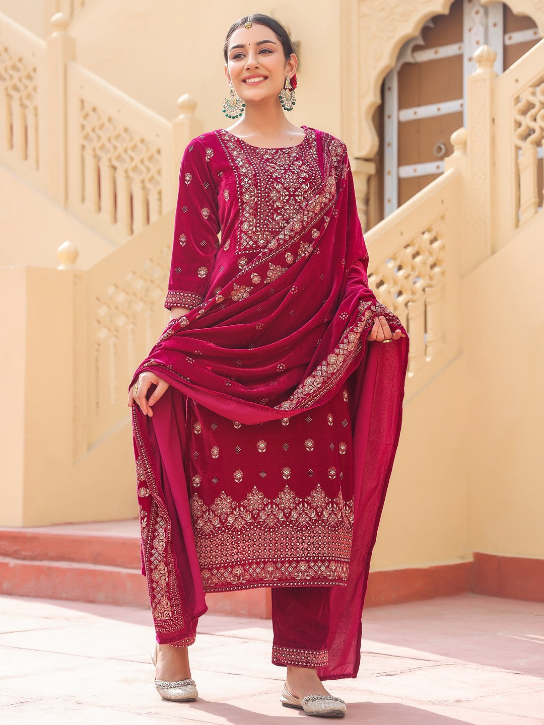 Pink velvet kurta dupatta set-Yufta Store-1672SKDPKS