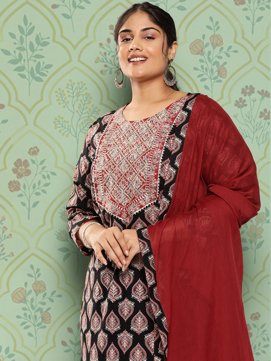 Plus Size Black Ethnic Embroidered Zari Pure Cotton Kurta with Trousers & Dupatta-Yufta Store-1392PSKDBK3XL