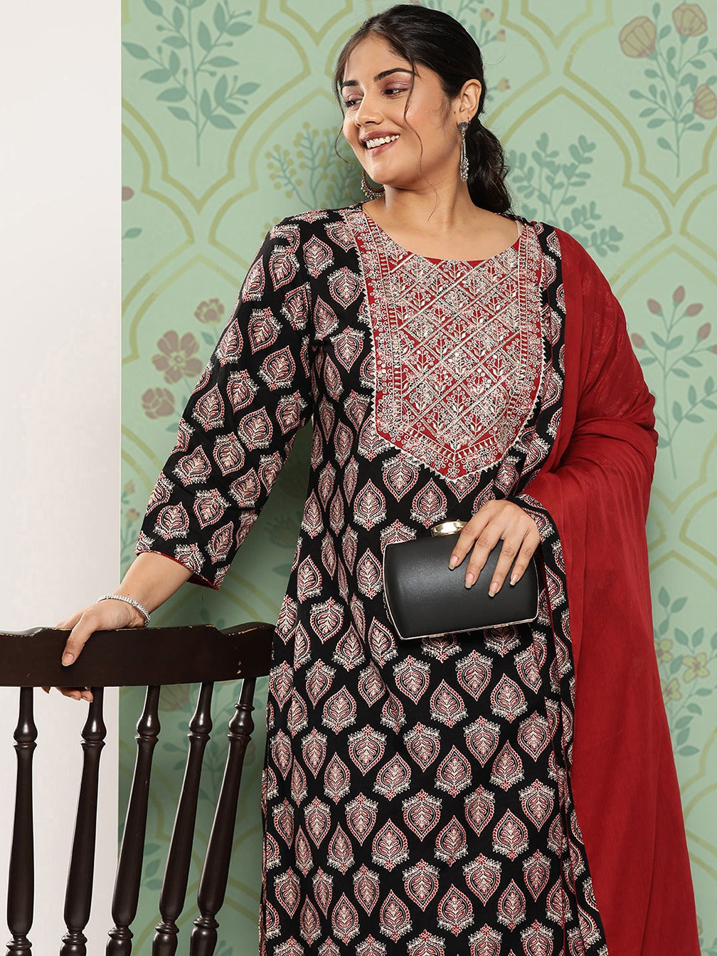 Plus Size Black Ethnic Embroidered Zari Pure Cotton Kurta with Trousers & Dupatta-Yufta Store-1392PSKDBK3XL