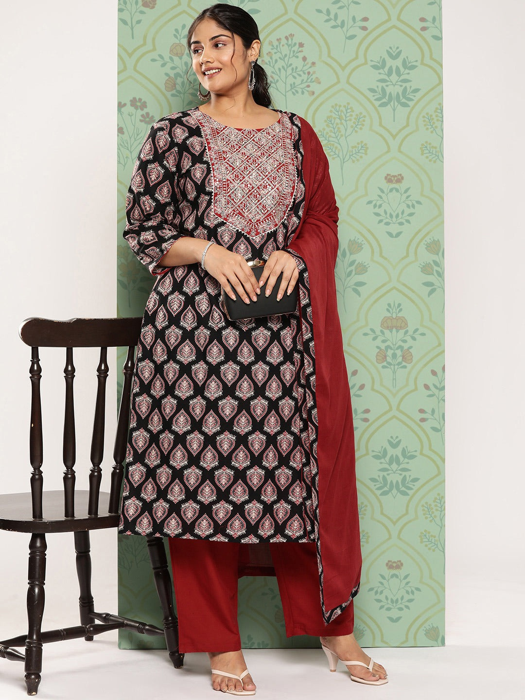 Plus Size Black Ethnic Embroidered Zari Pure Cotton Kurta with Trousers & Dupatta-Yufta Store-1392PSKDBK3XL