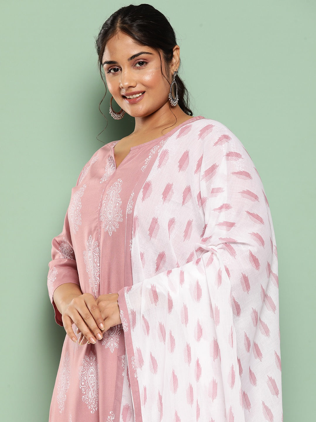 Plus Size Ethnic Motifs Printed Regular Kurta with Trousers & With Dupatta-Yufta Store-7298PSKDPR3XL