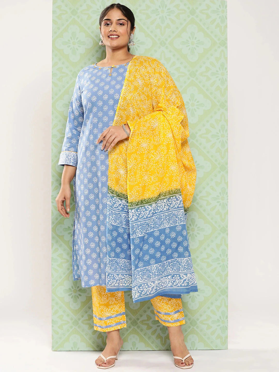 Plus Size Ethnic Motifs Printed Thread Work Pure Cotton Kurta Set-Yufta Store-9424PSKDBL3XL