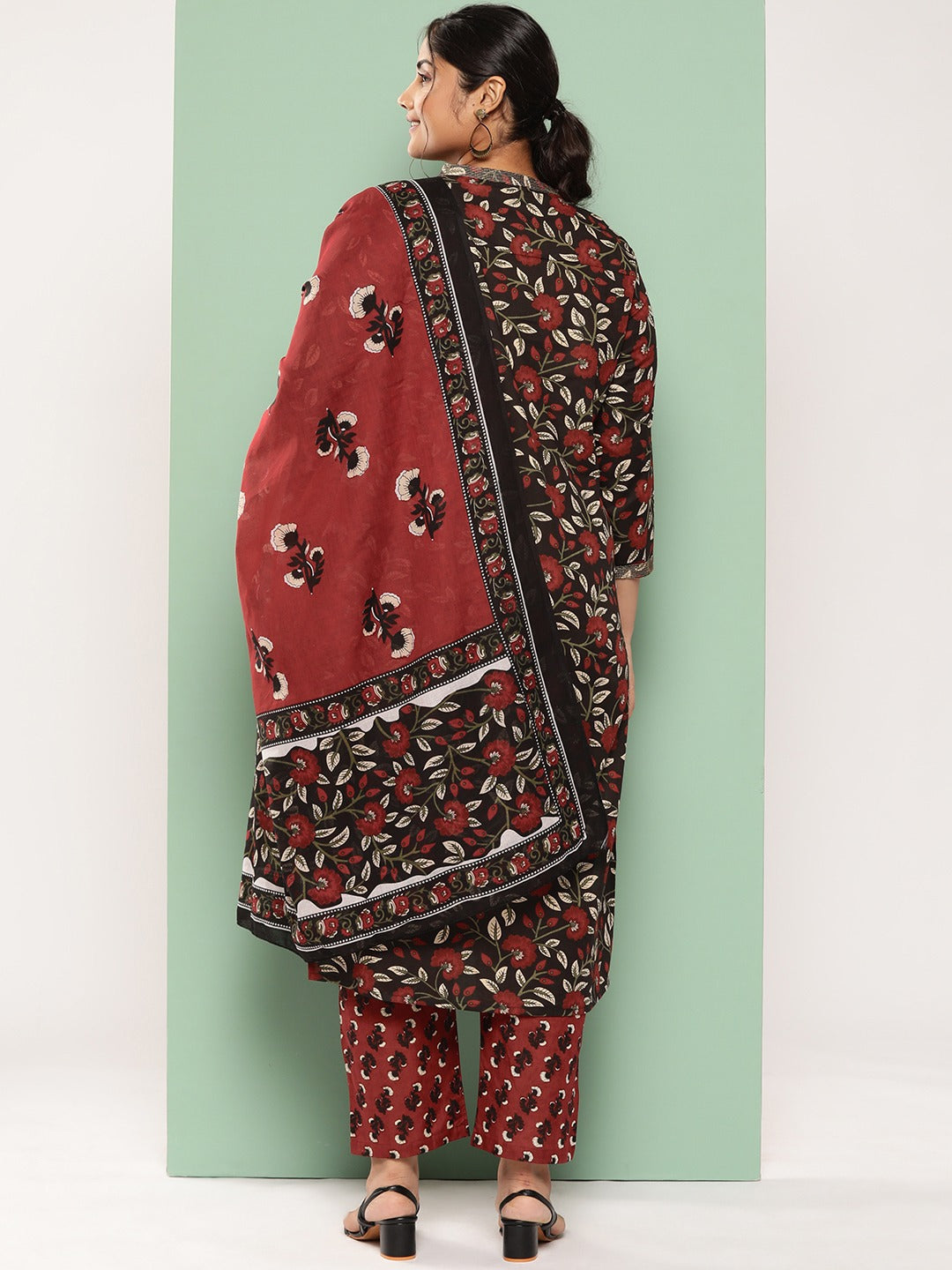 Plus Size Floral Printed Pure Cotton Kurta with Trousers & With Dupatta-Yufta Store-9459PSKDBK3XL