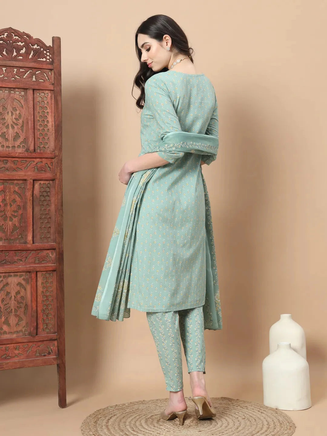 Sea Green Ethnic Motifs,Thread_Work Straight Kurta Trouser And Dupatta Set-Yufta Store-6812SKDSGS