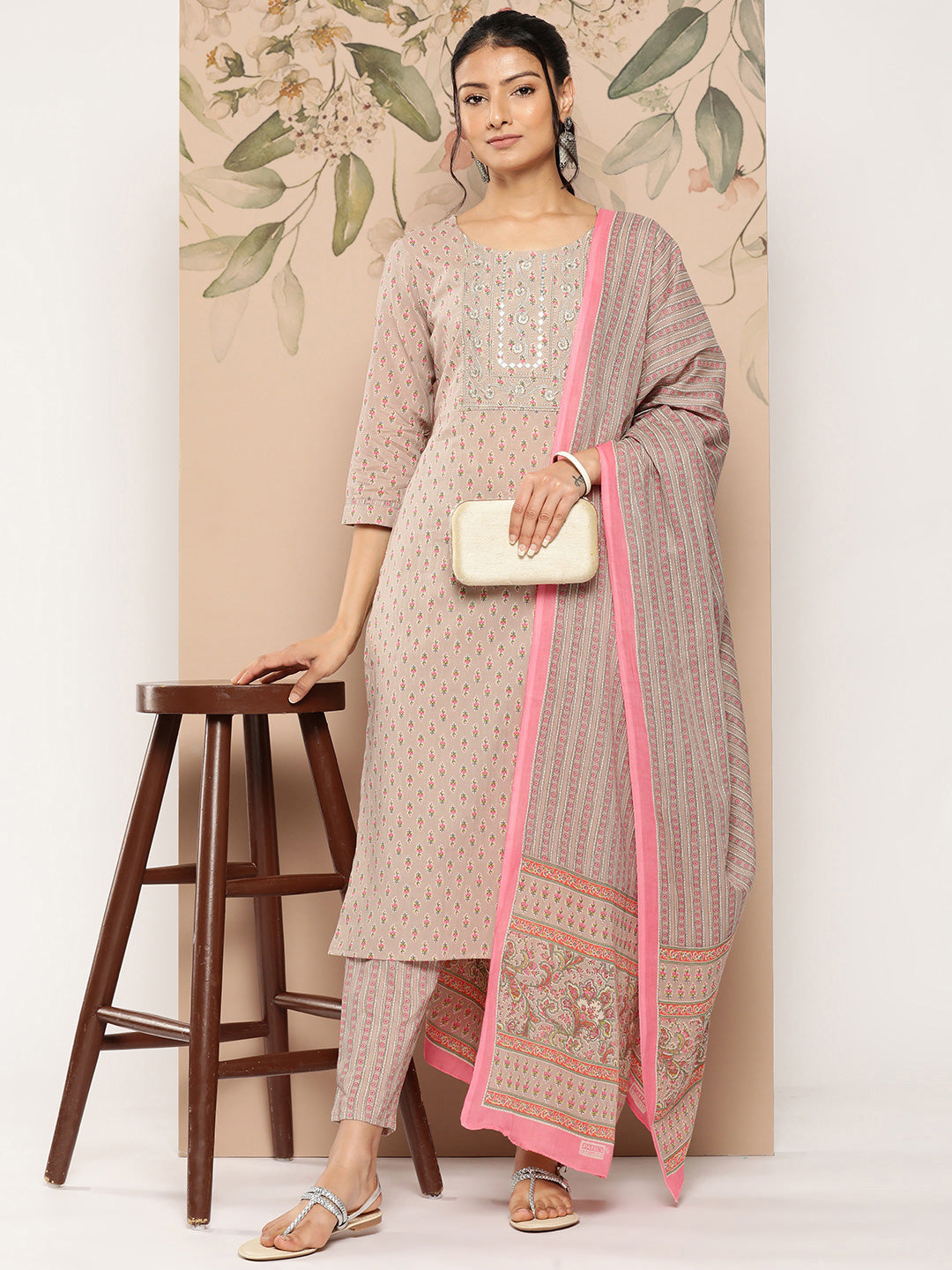 Thread Work Cotton Kurta Dupatta Set-Yufta Store-1238SKDPRS