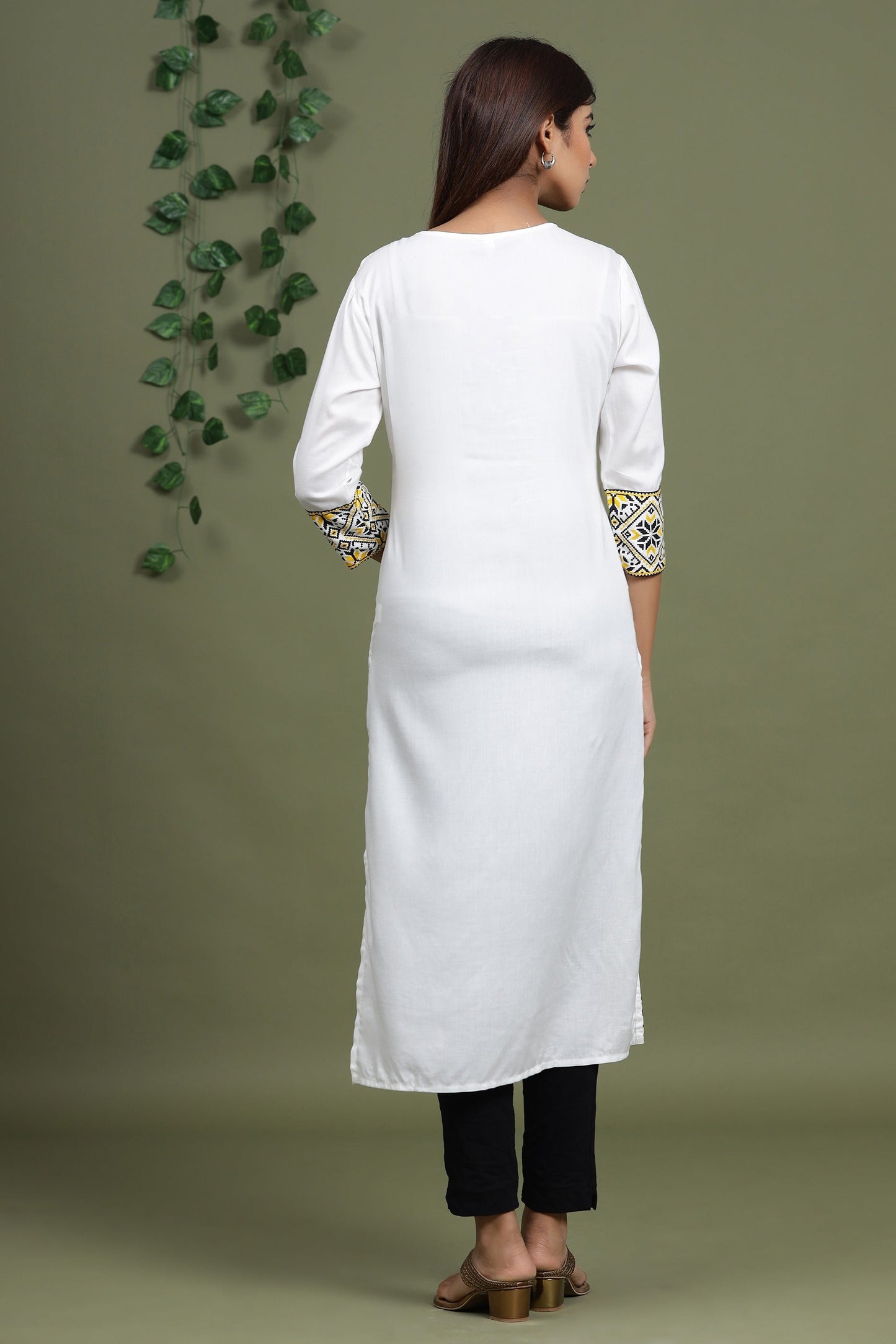 White Solid Printed Kurta