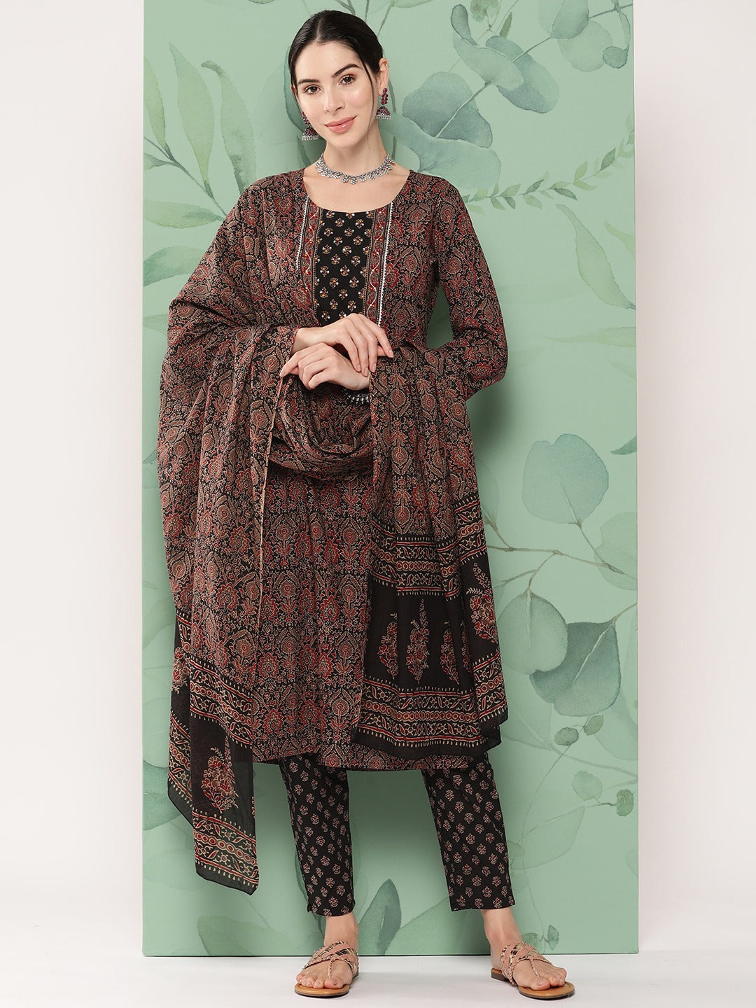 Women Black & Red Floral Printed Pure Cotton Kurta with Trousers & With Dupatta-Yufta Store-1182SKDMLTS