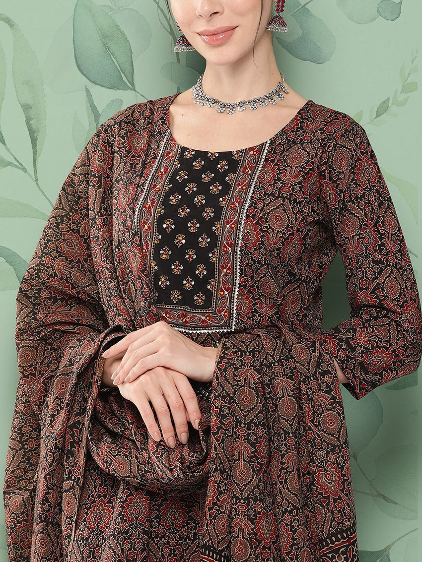 Women Black & Red Floral Printed Pure Cotton Kurta with Trousers & With Dupatta-Yufta Store-1182SKDMLTS