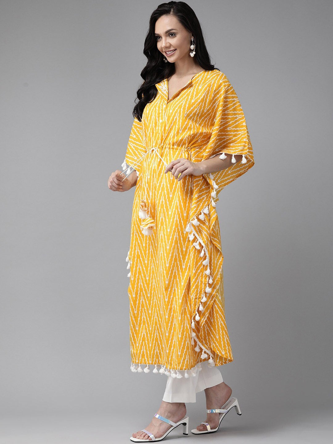 Yellow & Off White Printed Kaftan