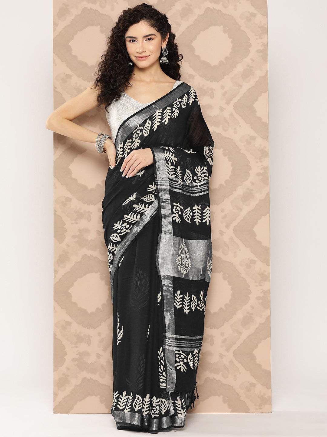 Floral Handwoven Pure Cotton Saree 1