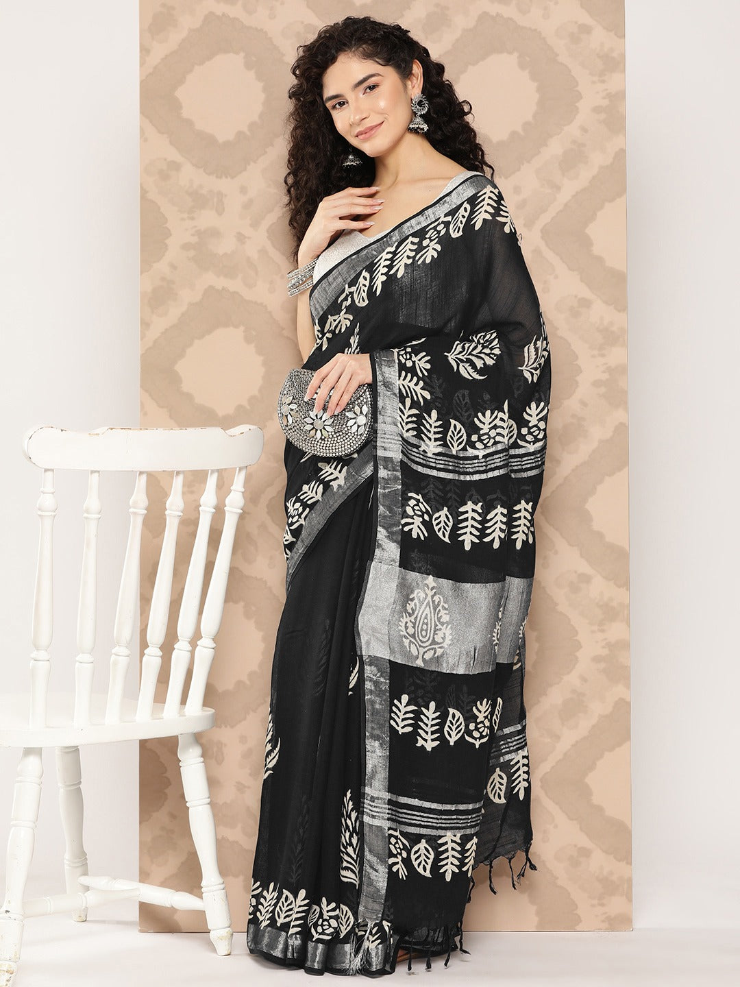 Floral Handwoven Pure Cotton Saree 1