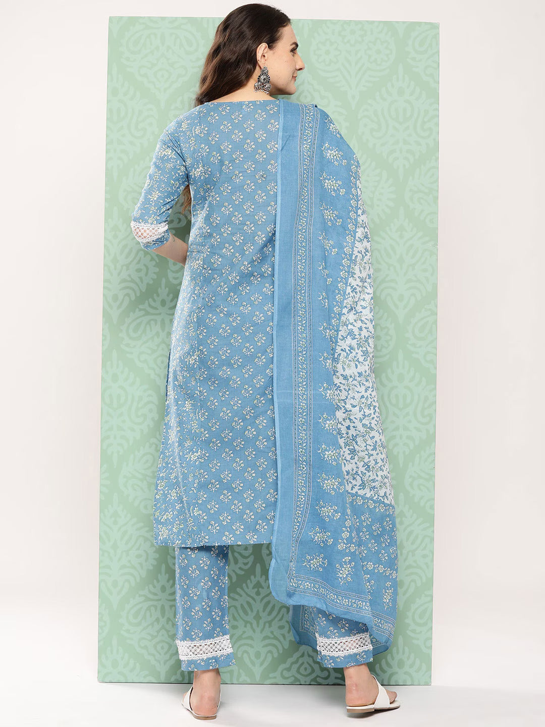 Floral Printed Regular Pure Cotton Kurta with Trousers & With Dupatta