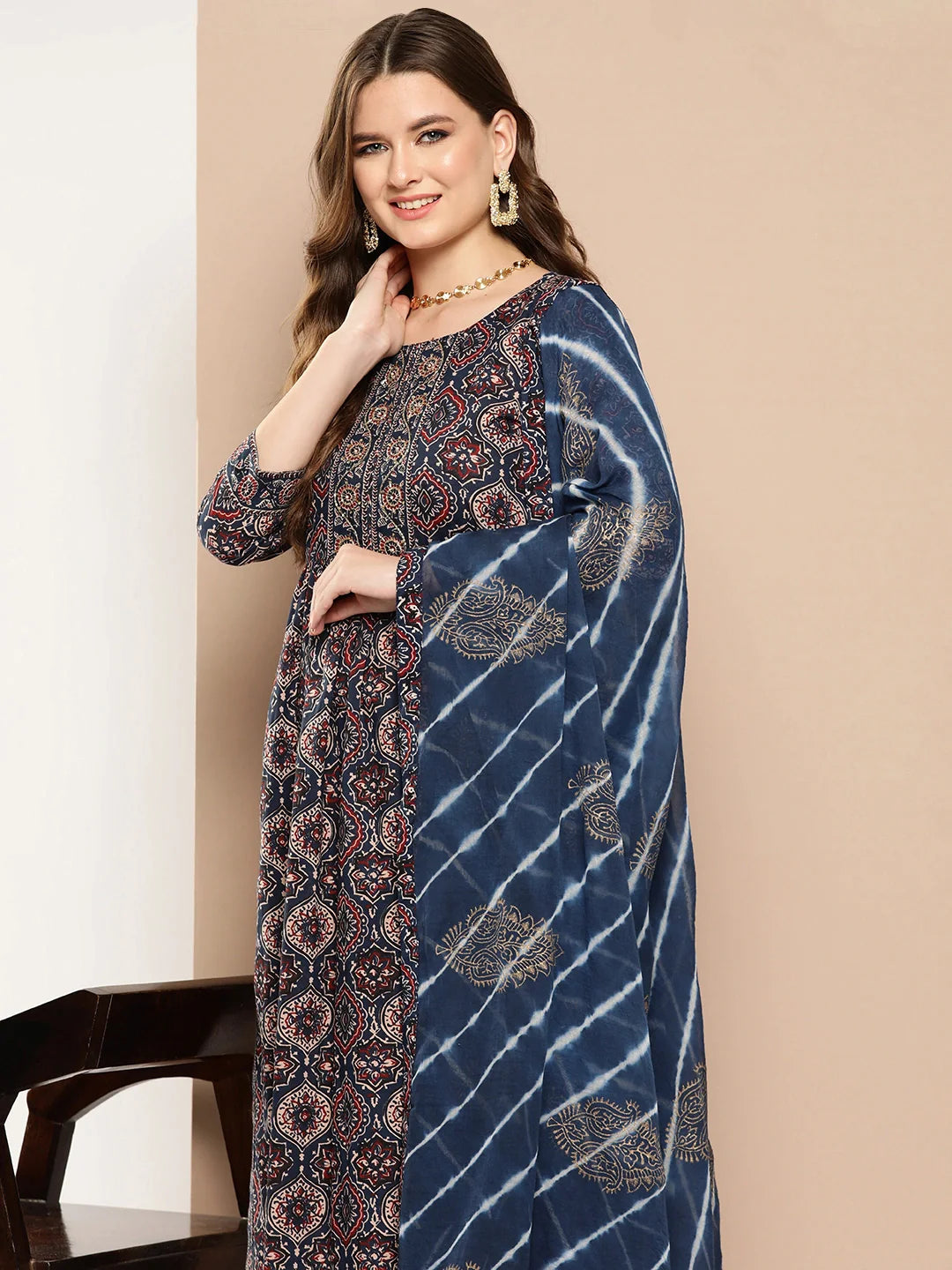 Ethnic Motifs Printed Regular Sequined Cotton Kurta with Trousers Dupatta