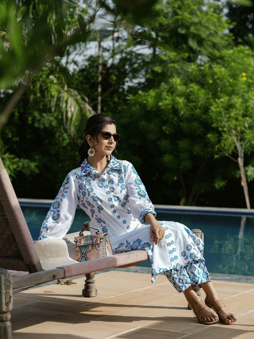 Floral Printed V Neck Puff Sleeves Pure Cotton Kurta With Trousers