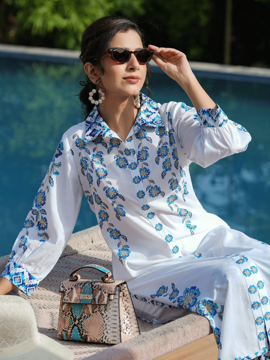 Floral Printed V Neck Puff Sleeves Pure Cotton Kurta With Trousers