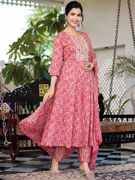 Red Ethnic Motifs Printed Regular Thread Work Pure Cotton Kurta with Trousers & With Dupatta-Store