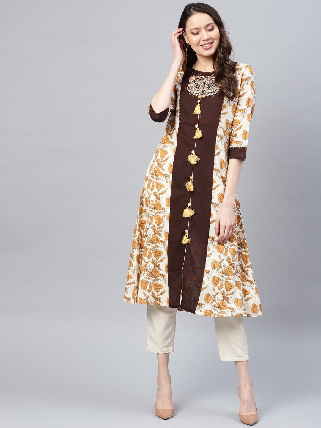 Off-White & Brown Printed Kurta 