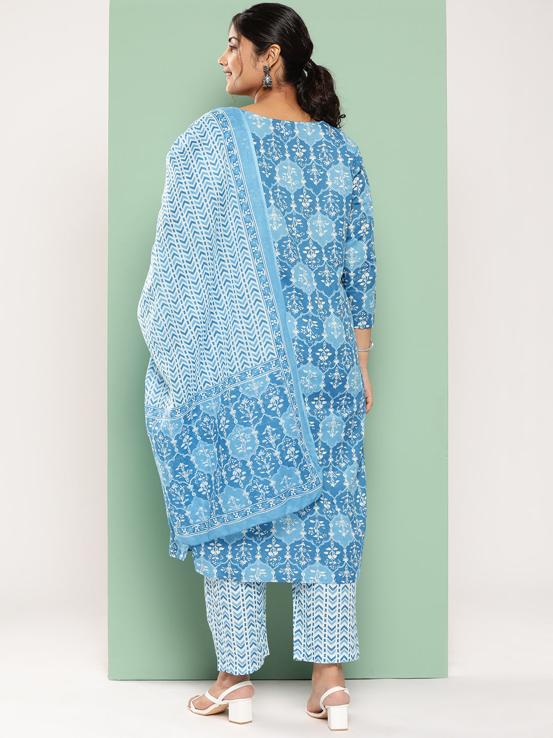 Plus Size Floral Printed Regular Pure Cotton Kurta with Trousers & Dupatta