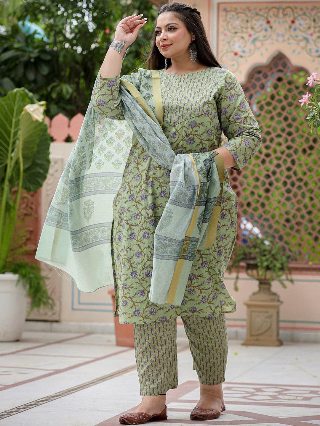 Plus Size Floral Printed Pure Cotton Straight Kurta Palazzos With Dupatta